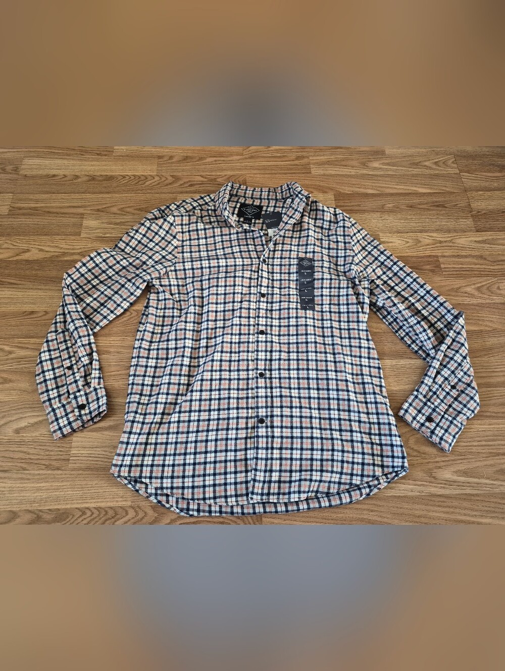 St. Johns Bay Men's Plaid Long Sleeve Shirt  Brand new. New with tags.  Size: L